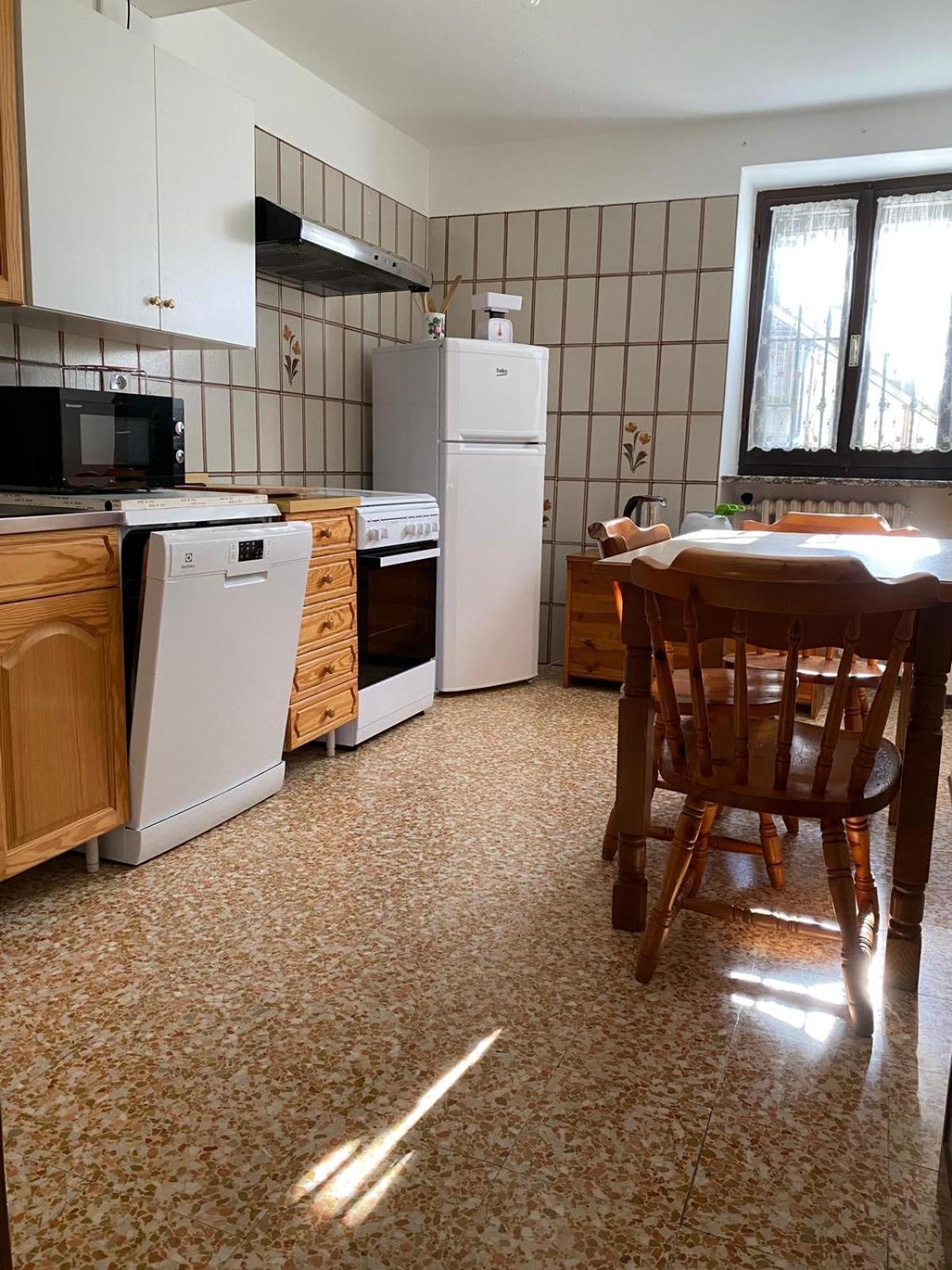 La Casa Del Nonno Franco Villa Colico Bagian luar foto